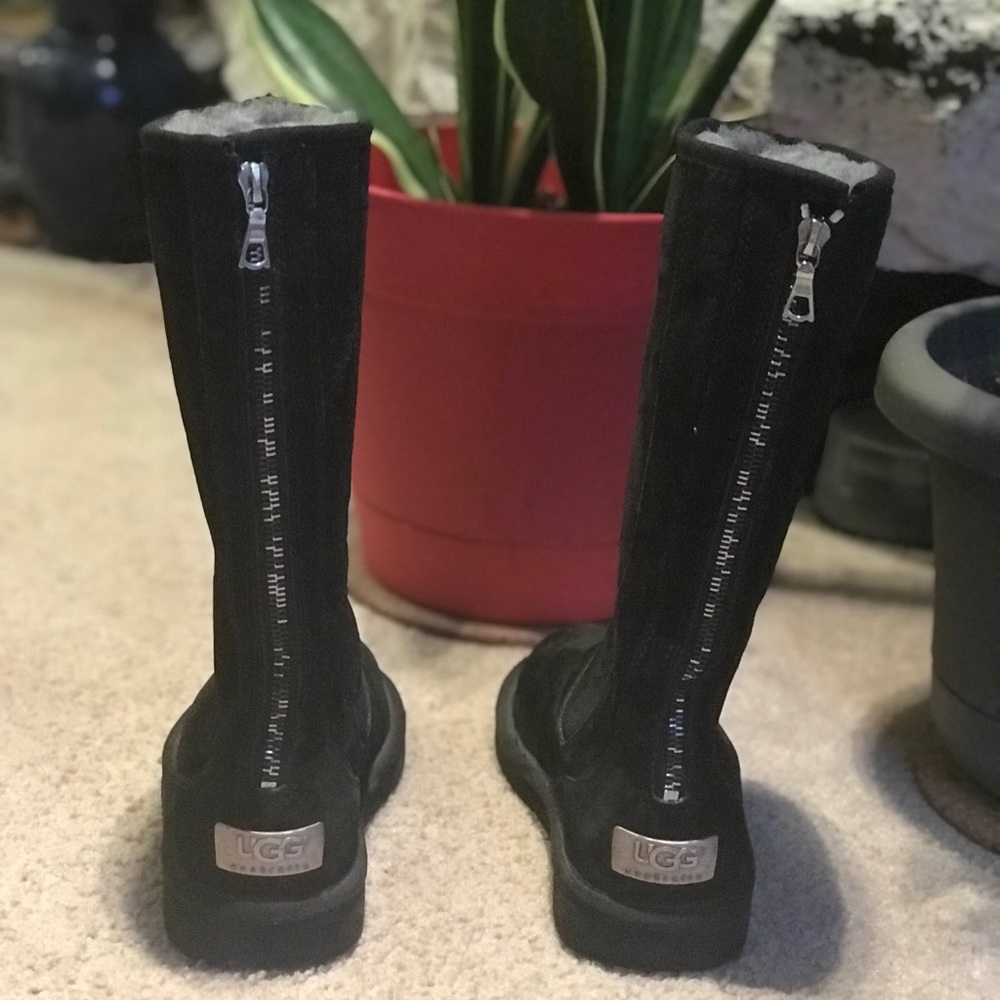 UGG 🇦🇺 Knightsbridge Tall Black Zipper Boots